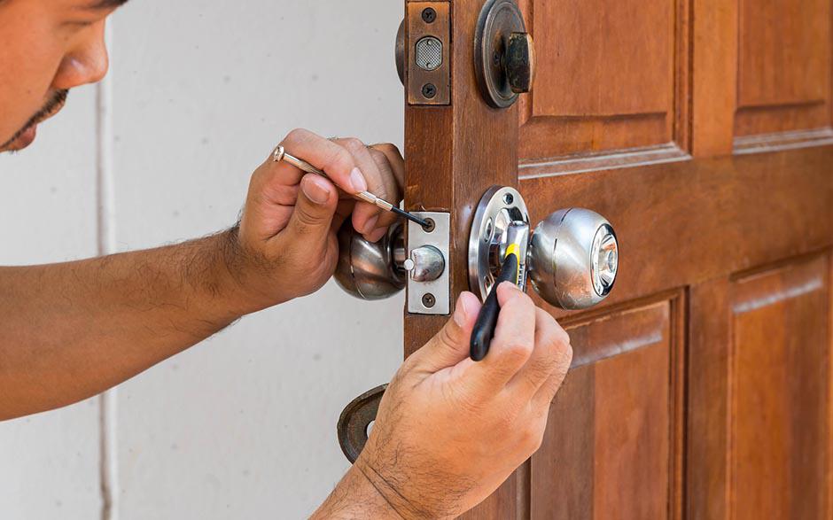 serrurier ouverture de porte service Osny