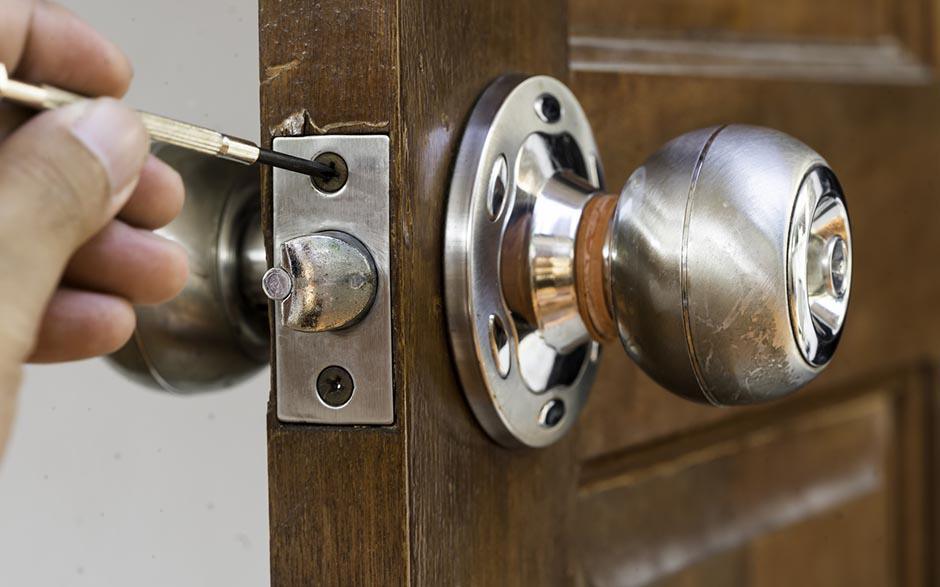 serrurier urgence Breuillet